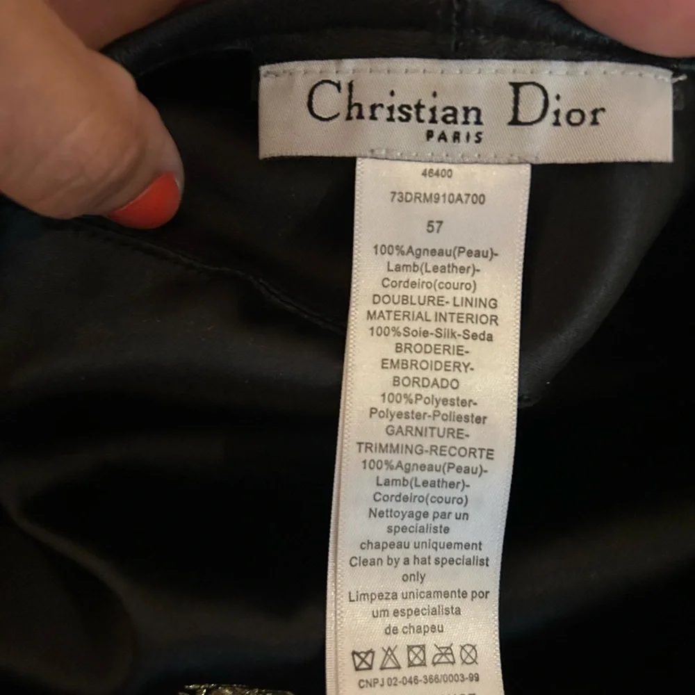 Dior Vintage Lambskin Leather Beret Logo Black Cap w/Dior Bag, Hat Box & Pillow! - Picture 5 of 17